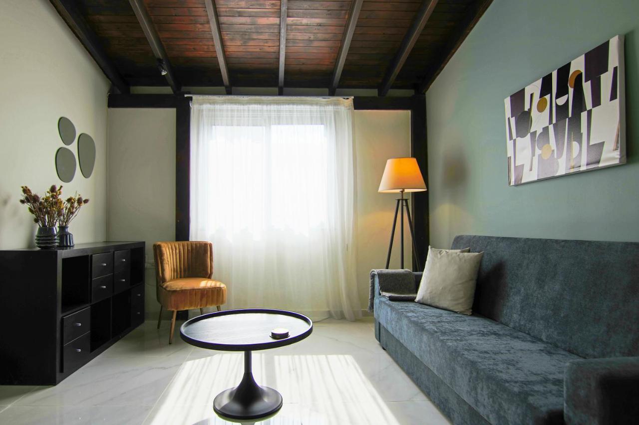 Phaedrus Living - City View Luxury Flat Harbour 03 ラルナカ エクステリア 写真